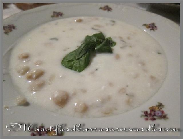 Batman Ayran orbas (Mehir)