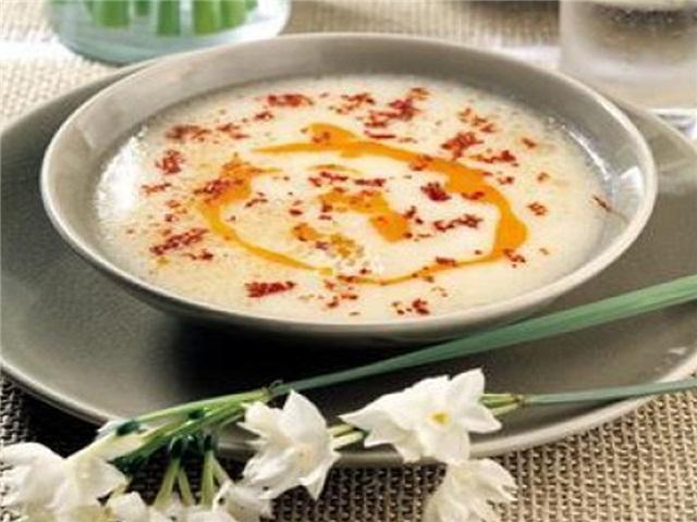 BÖREK ÇORBASI Tarifi BÖREK ÇORBASI