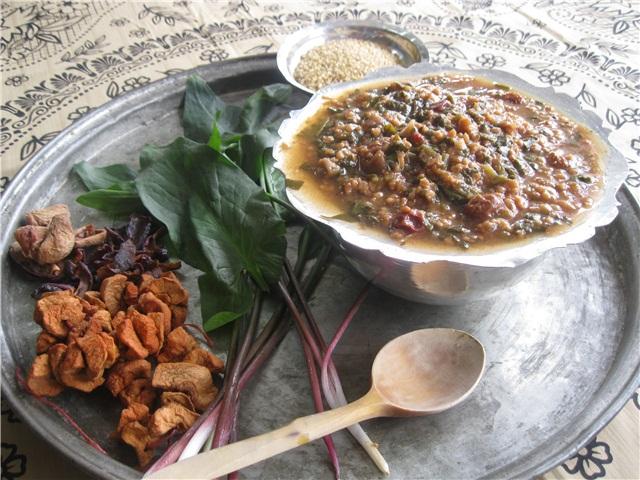 EKŞİLİ NİVİK YEMEĞİ Tarifi EKŞİLİ NİVİK YEMEĞİ