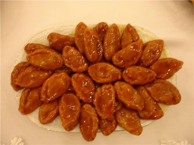 KADGE DIFSE (PEKMEZ TATLISI)