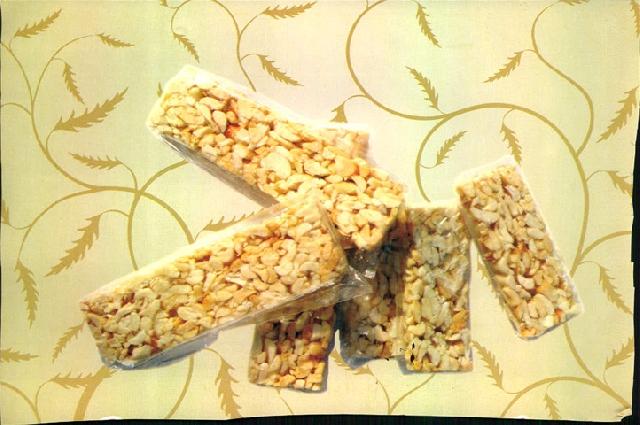 OSMANÝYE FISTIKLI ÞEKER Tarifi OSMANÝYE FISTIKLI ÞEKER