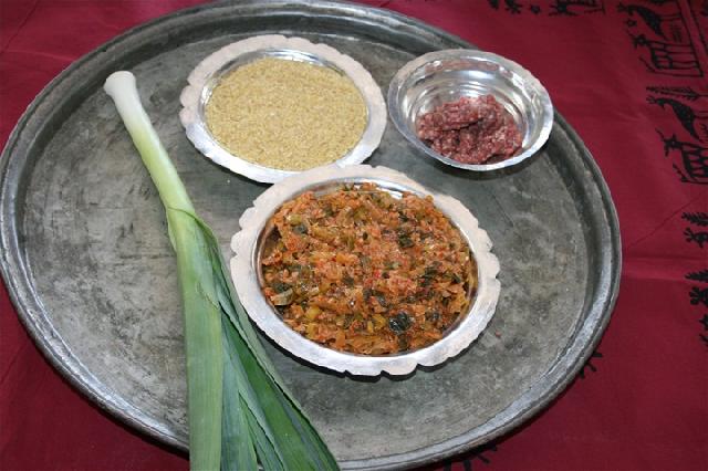 PIRASA KAVURMASI Tarifi PIRASA KAVURMASI