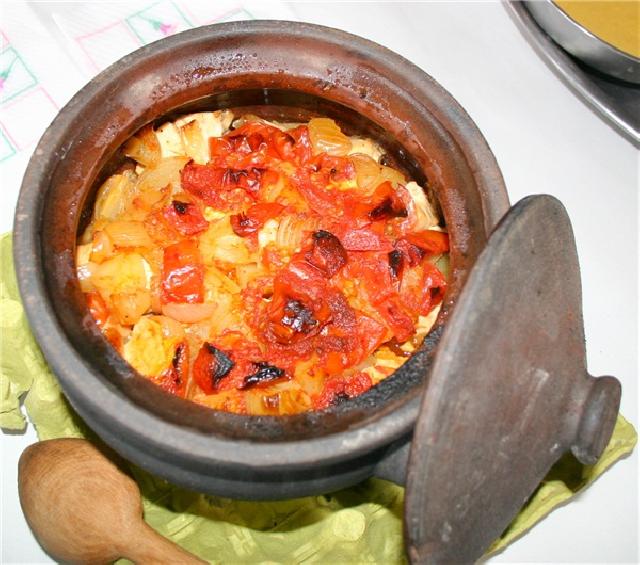 TAVUK GÖVEÇ Tarifi TAVUK GÖVEÇ