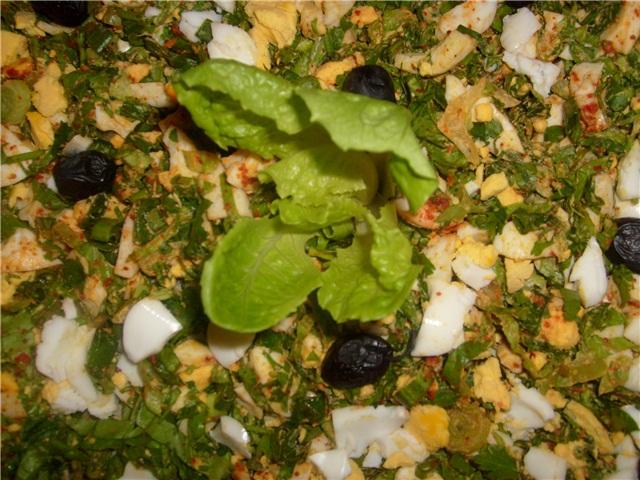 YUMURTA  SALATASI    ( YARIM KUZU )